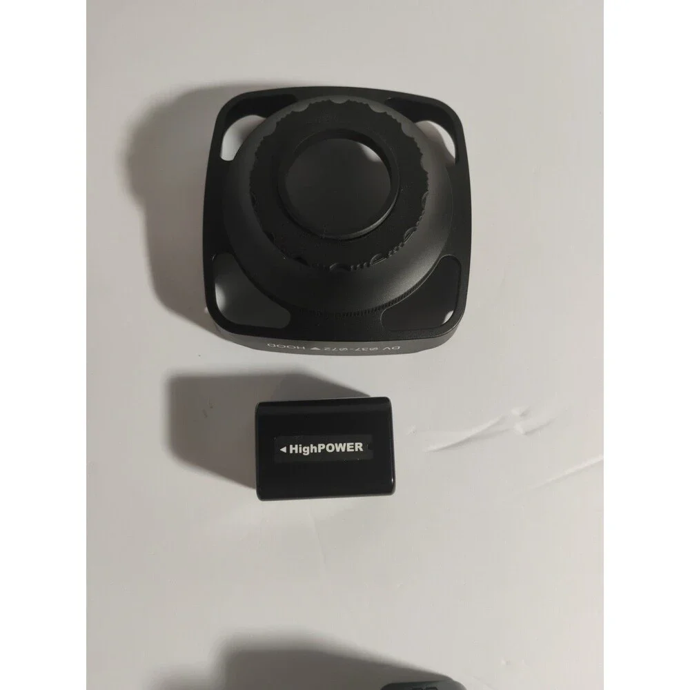 4K Ultra-HD 48 Mega Pixels Video Camcorder with Accessories And Camera Bag
